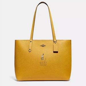 Disney X Coach Central Tote With Zip With Pluto Motif